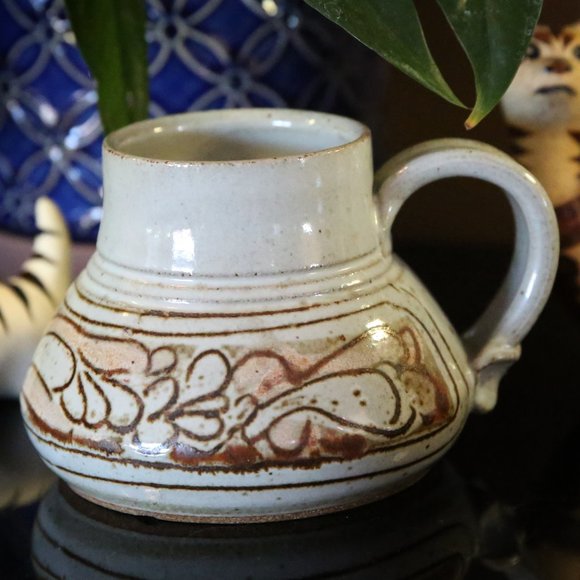 Vintage Blaisdell Mug Pottery - Picture 2 of 16